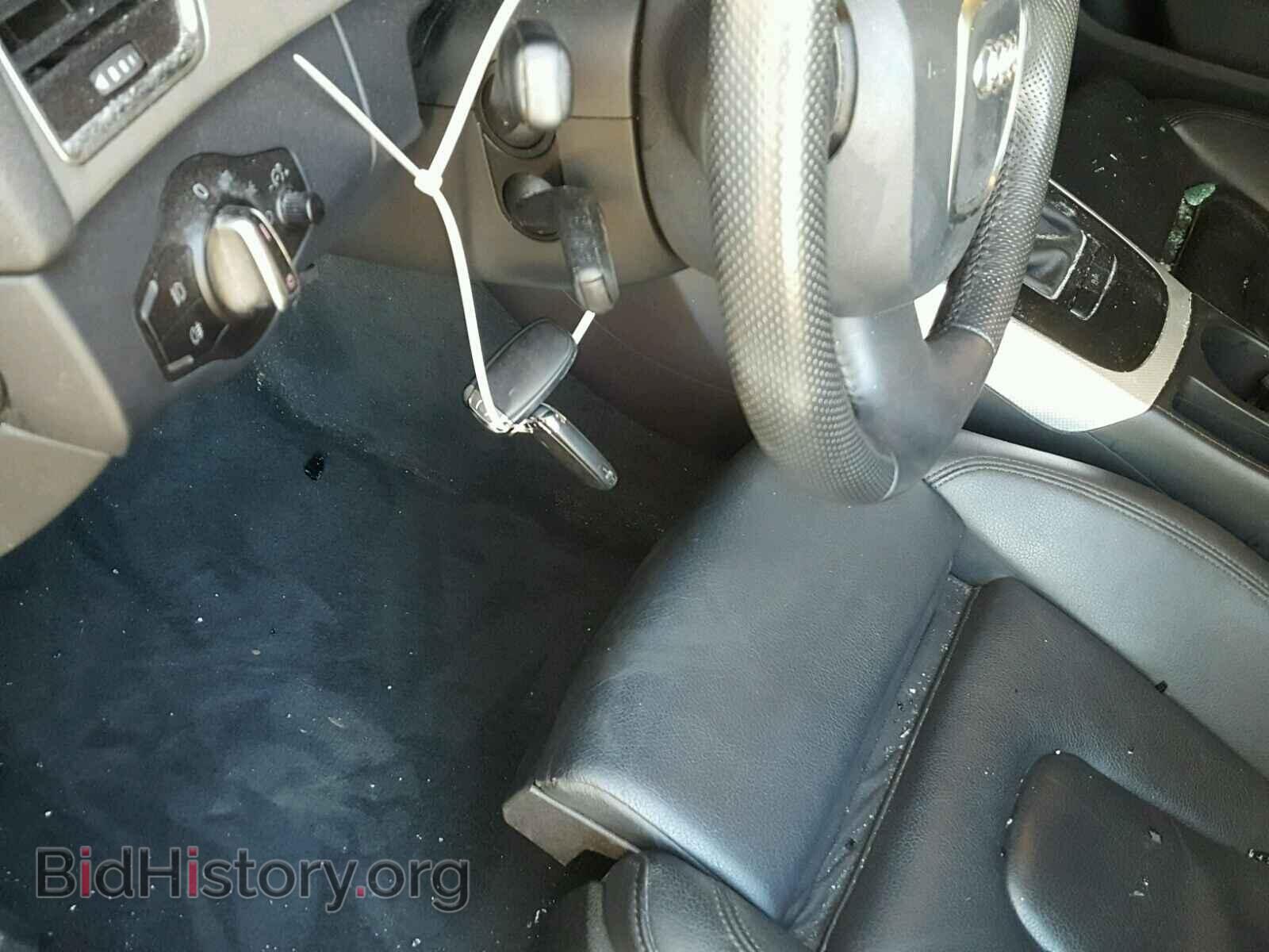 Photo WAUHFAFL3CN012527 - AUDI A4 2012