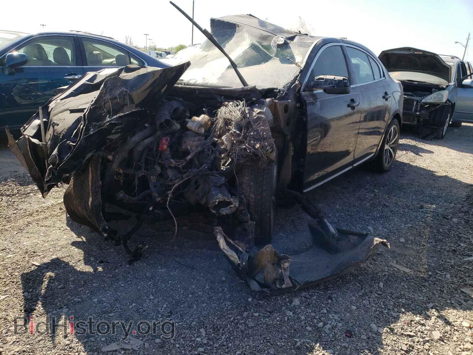 2009 LINCOLN MKS - VIN: 1LNHM93RX9G602197 - Фото 2