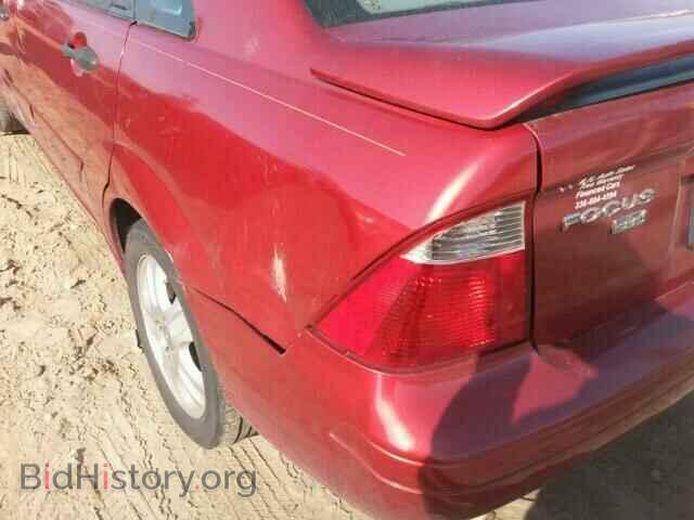 2005 FORD FOCUS - VIN: 1FAFP34N55W153710 - Фото 10