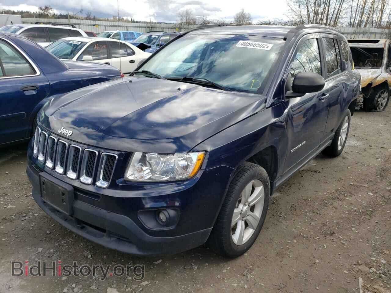 2013 JEEP COMPASS - VIN: 1C4NJDBB2DD182839 - Photo 2