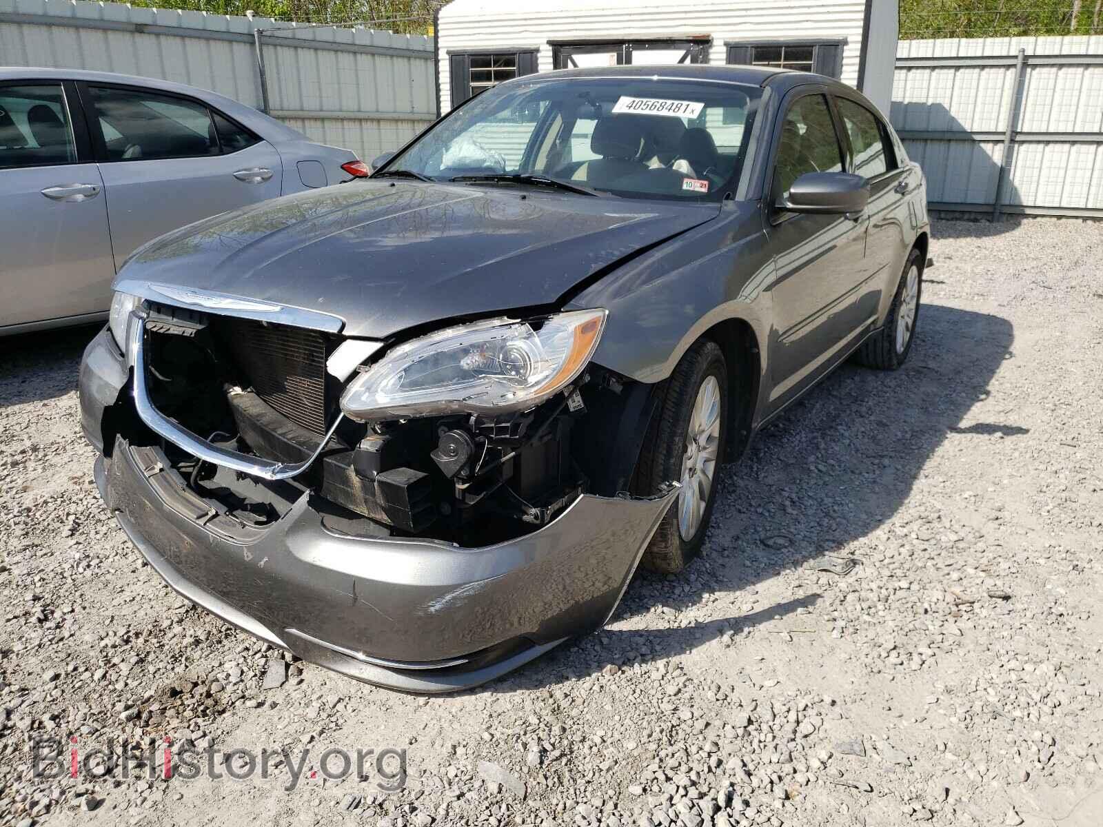 2012 CHRYSLER 200 - VIN: 1C3CCBAB2CN190878 - Photo 2