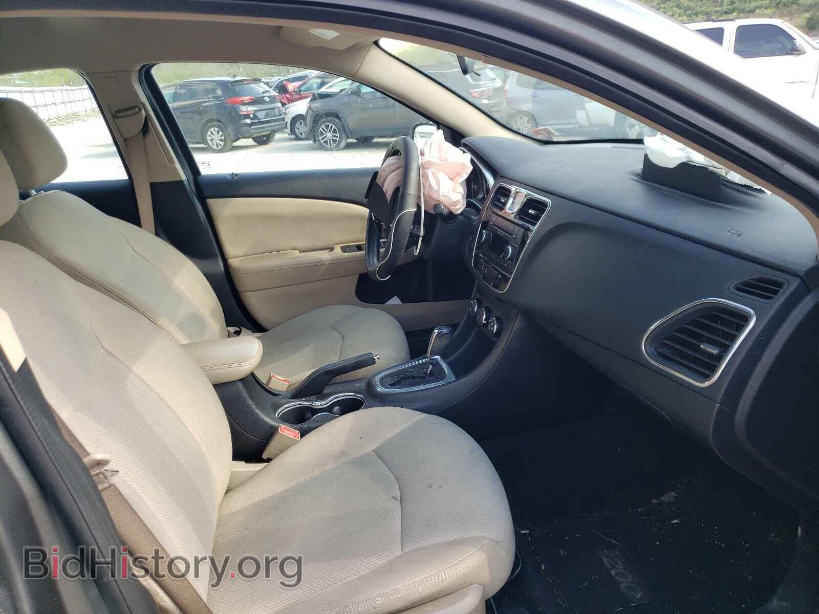 2012 CHRYSLER 200 - VIN: 1C3CCBAB2CN190878 - Photo 5