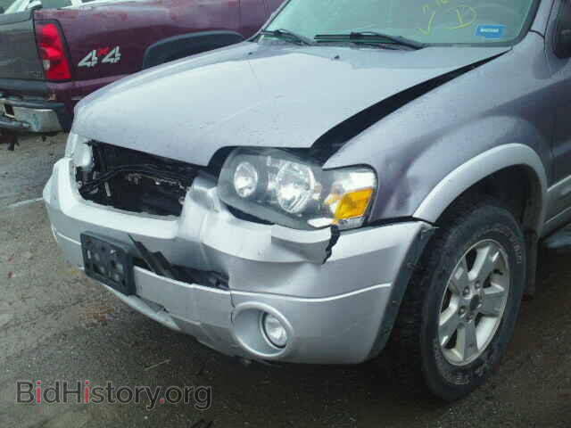 2007 FORD ESCAPE - VIN: 1FMCU93107KA12590 - Фото 9