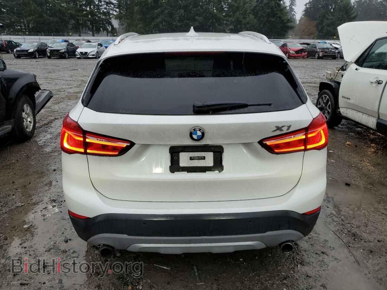 2017 BMW X1 - VIN: WBXHT3C32H5F87291 - Фото 6