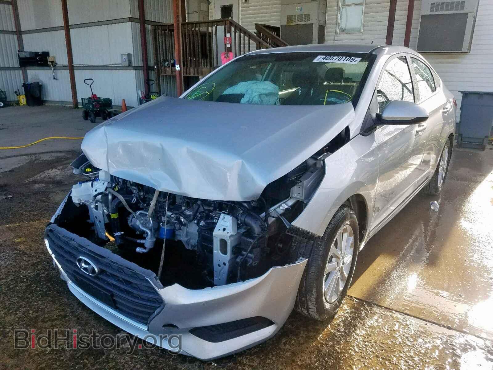 2018 HYUNDAI ACCENT - VIN: 3KPC24A31JE018989 - Фото 2