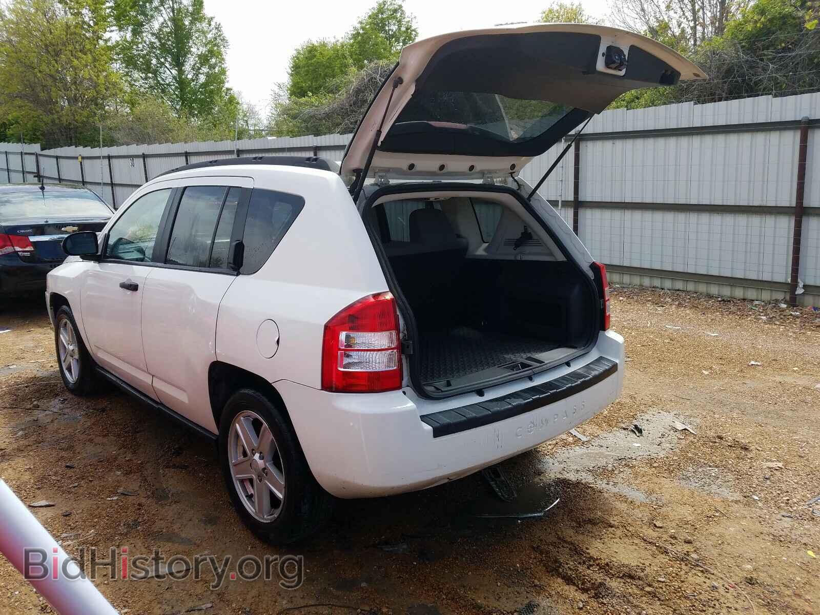 2007 JEEP COMPASS - VIN: 1J8FF47WX7D161011 - Фото 3