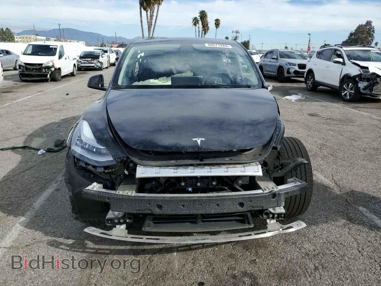 2022 TESLA MODEL Y - VIN: 7SAYGDEE2NF505821 - Фото 5