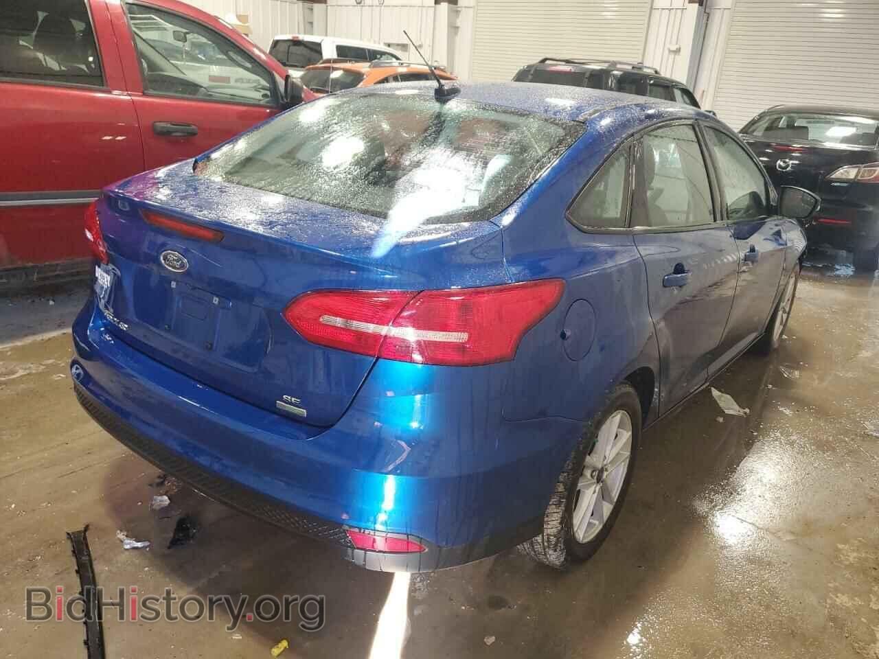 2018 FORD FOCUS - VIN: 1FADP3FE9JL223242 - Фото 3