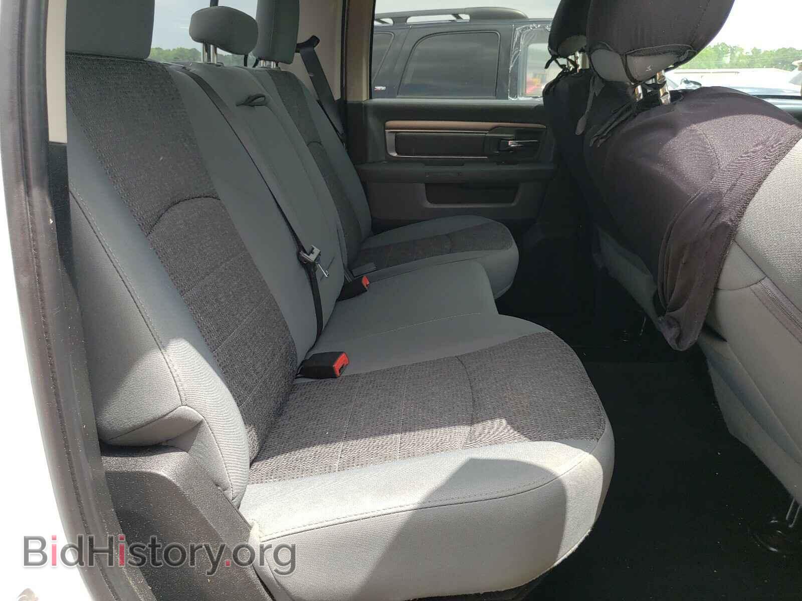 2017 RAM 1500 - VIN: 3C6RR6LT2HG591646 - Фото 6