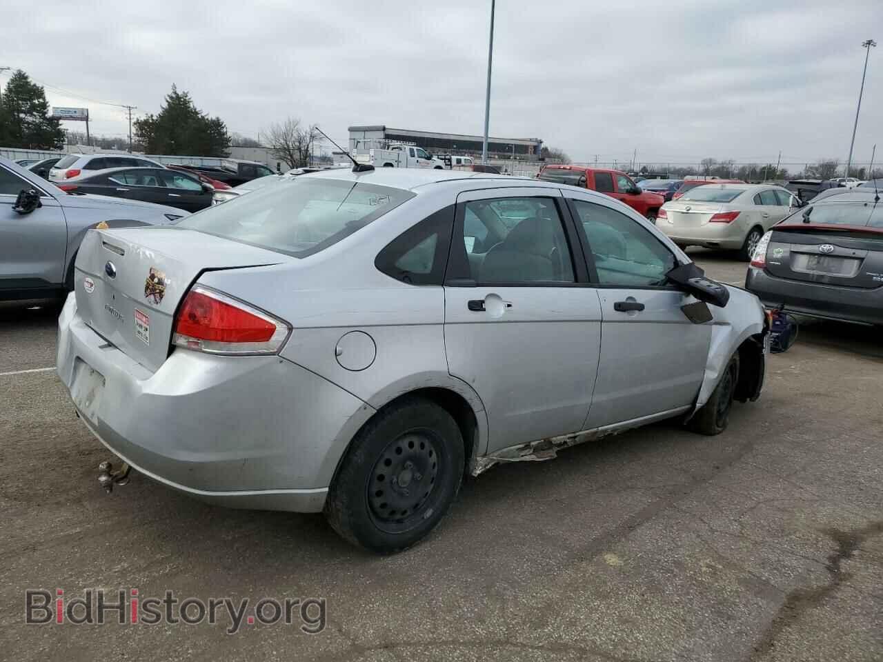 2008 FORD FOCUS - VIN: 1FAHP34N78W196992 - Фото 3