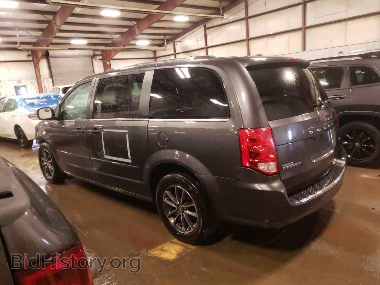2017 DODGE CARAVAN - VIN: 2C4RDGCG3HR605032 - Фото 2