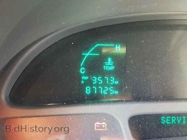 2004 CADILLAC DEVILLE - VIN: 1G6KD54Y44U199386 - Photo 8