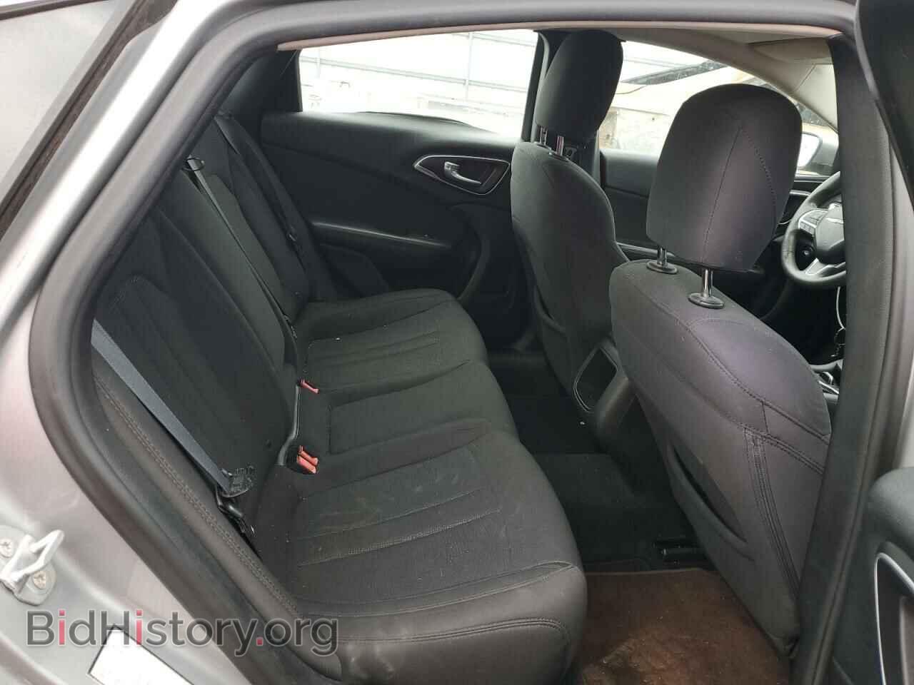 2015 CHRYSLER 200 - VIN: 1C3CCCAB7FN657335 - Фото 10