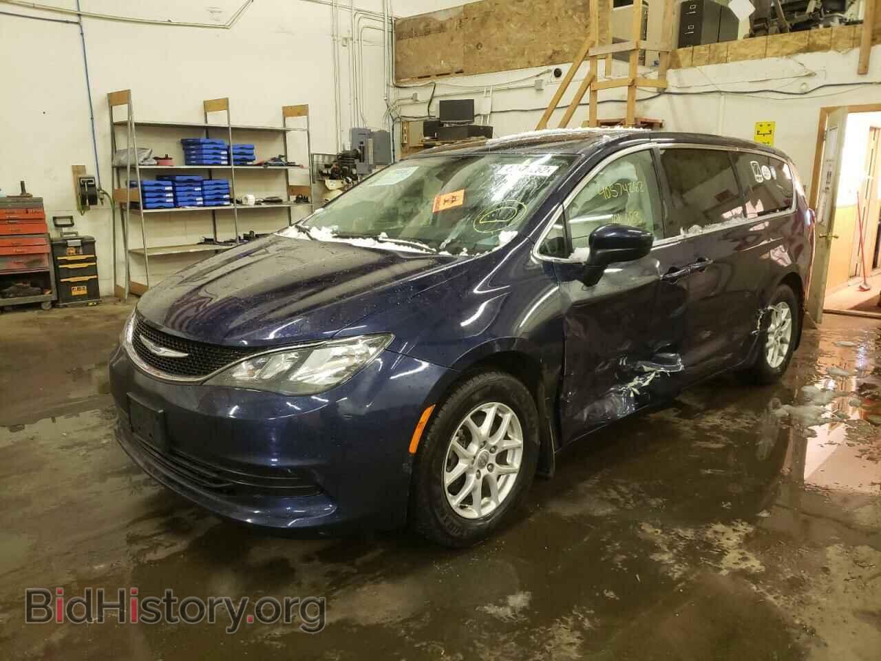2017 CHRYSLER PACIFICA - VIN: 2C4RC1DGXHR770610 - Photo 2