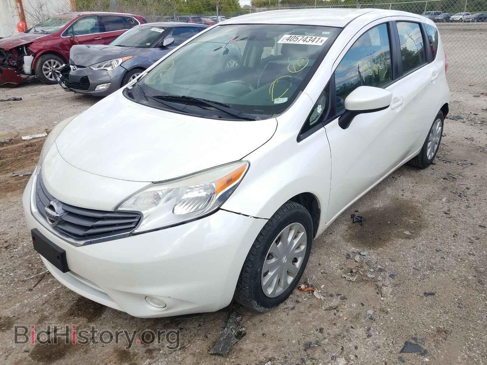 2015 NISSAN VERSA - VIN: 3N1CE2CP7FL381122 - Photo 2