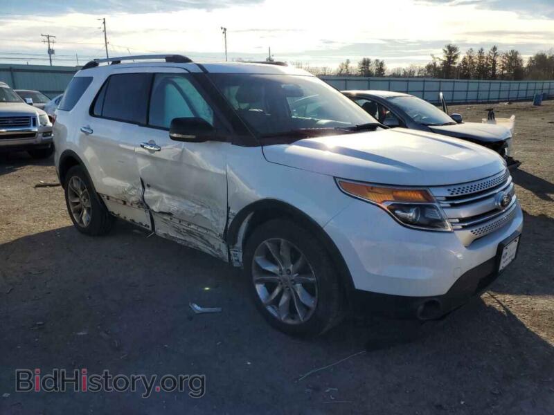 2011 Ford EXPLORER (VIN 1FMHK8D83BGA17070) — фото 4 из 14