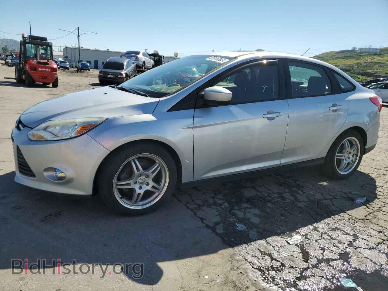 Фотография 1FAHP3F25CL161557 - FORD FOCUS 2012