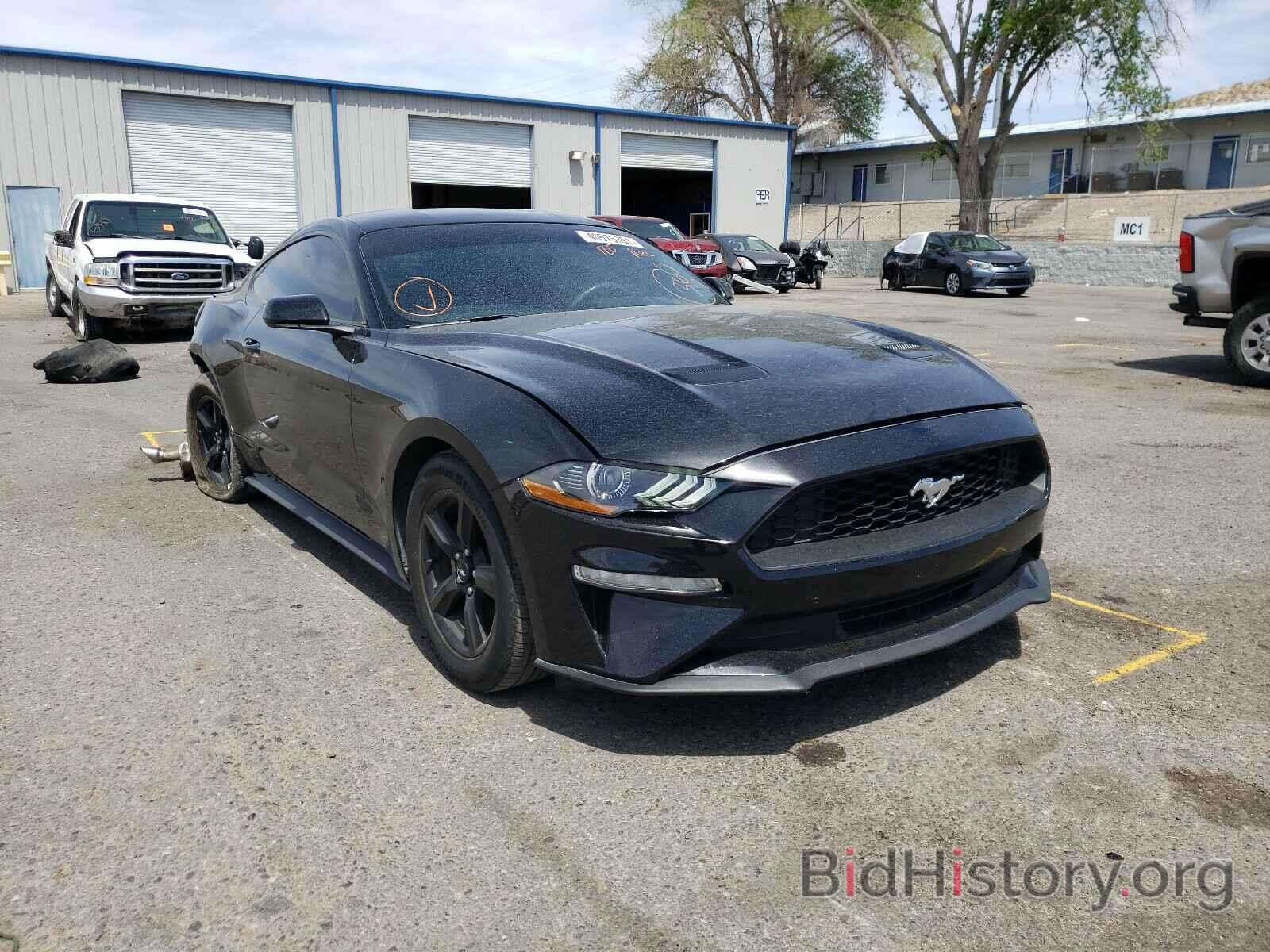 Photo 1FA6P8TH5J5104614 - FORD MUSTANG 2018