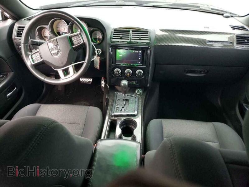 2013 Dodge CHALLENGER (VIN 2C3CDYAG7DH610690) — photo 8 of 12