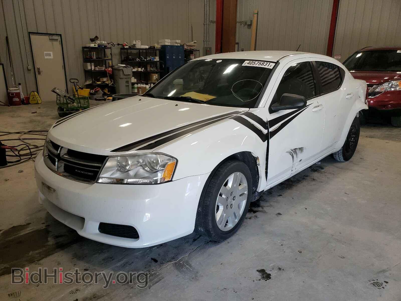 2011 DODGE AVENGER - VIN: 1B3BD4FB6BN598471 - Фото 2