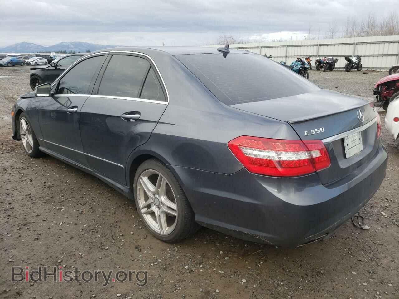 2013 MERCEDES-BENZ E-CLASS - VIN: WDDHF8JB0DA748401 - Фото 2