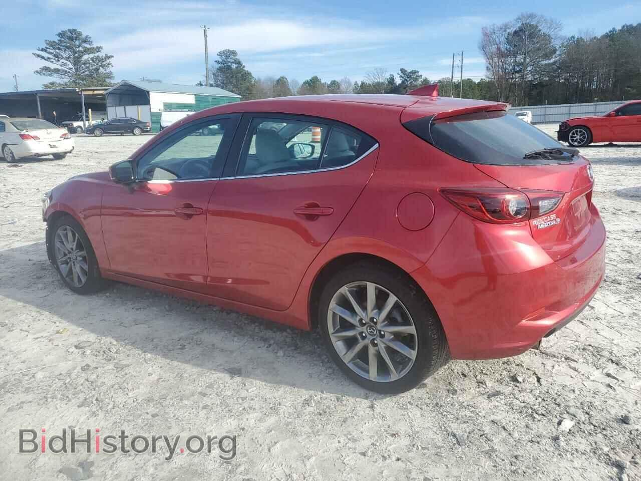 2018 MAZDA 3 - VIN: 3MZBN1M32JM205836 - Фото 2