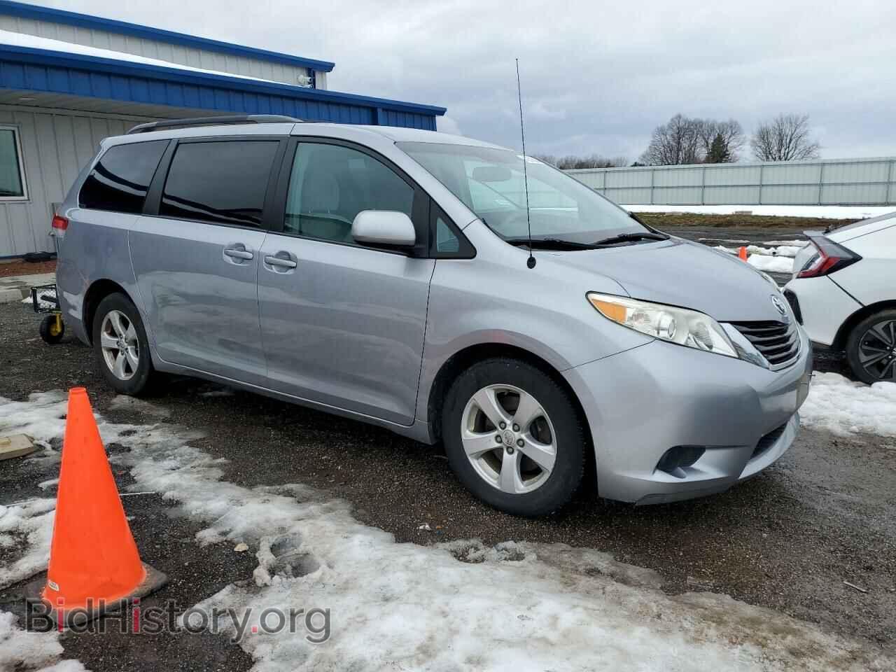2012 TOYOTA All Models - VIN: 5TDKK3DC4CS256121 - Фото 4