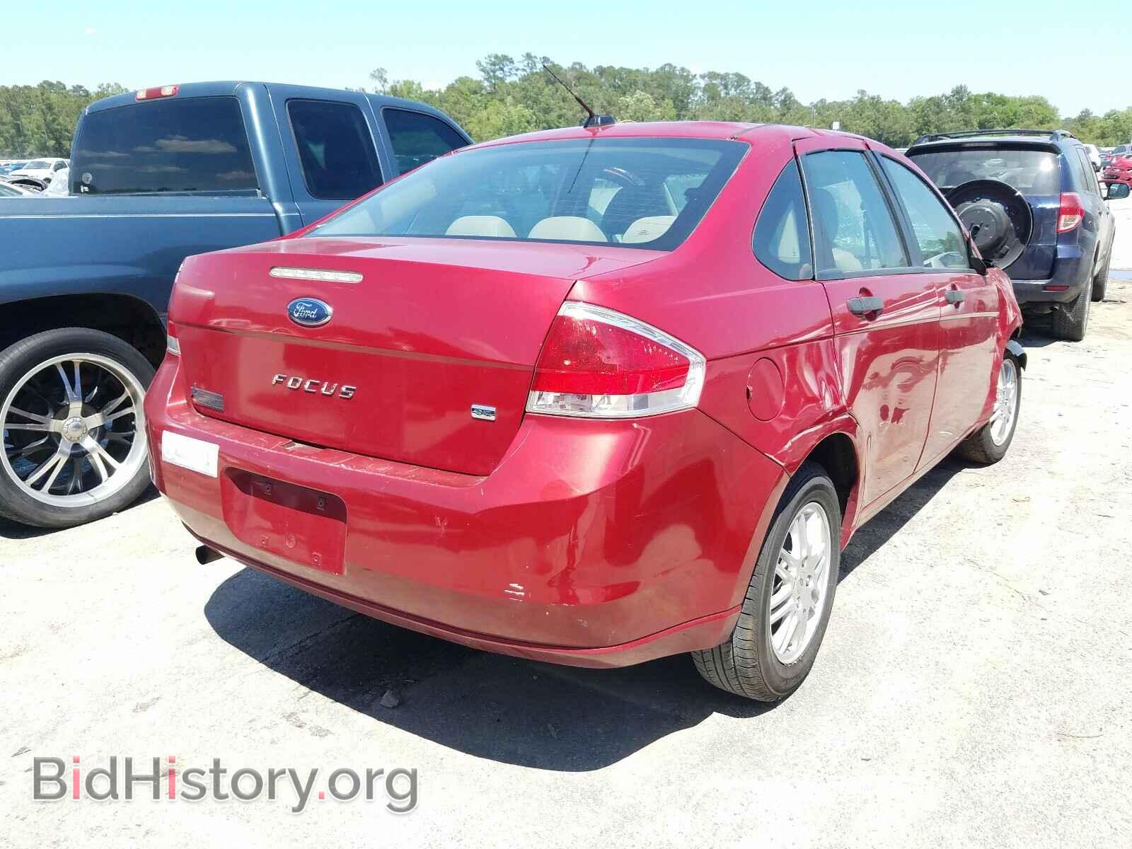 2011 FORD FOCUS - VIN: 1FAHP3FN0BW143264 - Photo 4