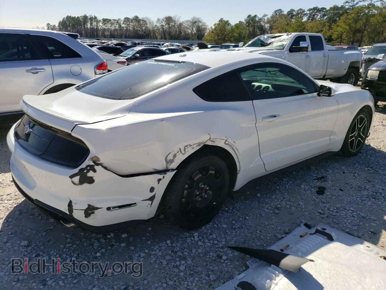 2018 FORD MUSTANG - VIN: 1FA6P8TH4J5184150 - Фото 3