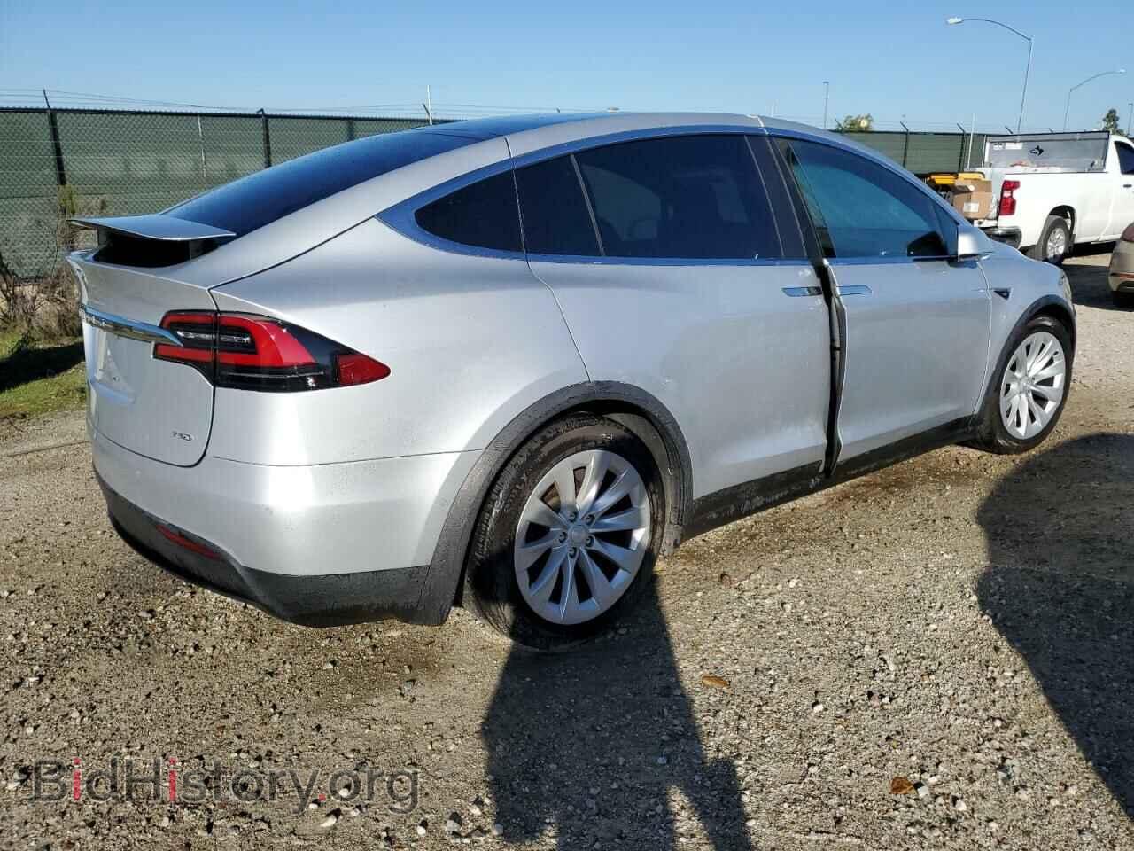 2017 TESLA MODEL X - VIN: 5YJXCDE2XHF050358 - Фото 3