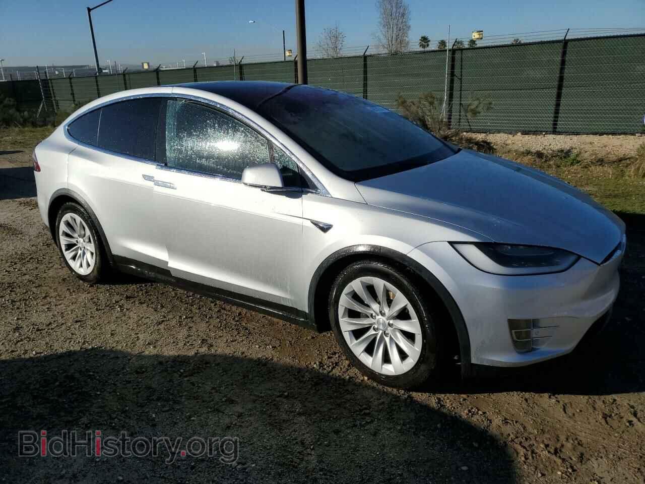 2017 TESLA MODEL X - VIN: 5YJXCDE2XHF050358 - Фото 4
