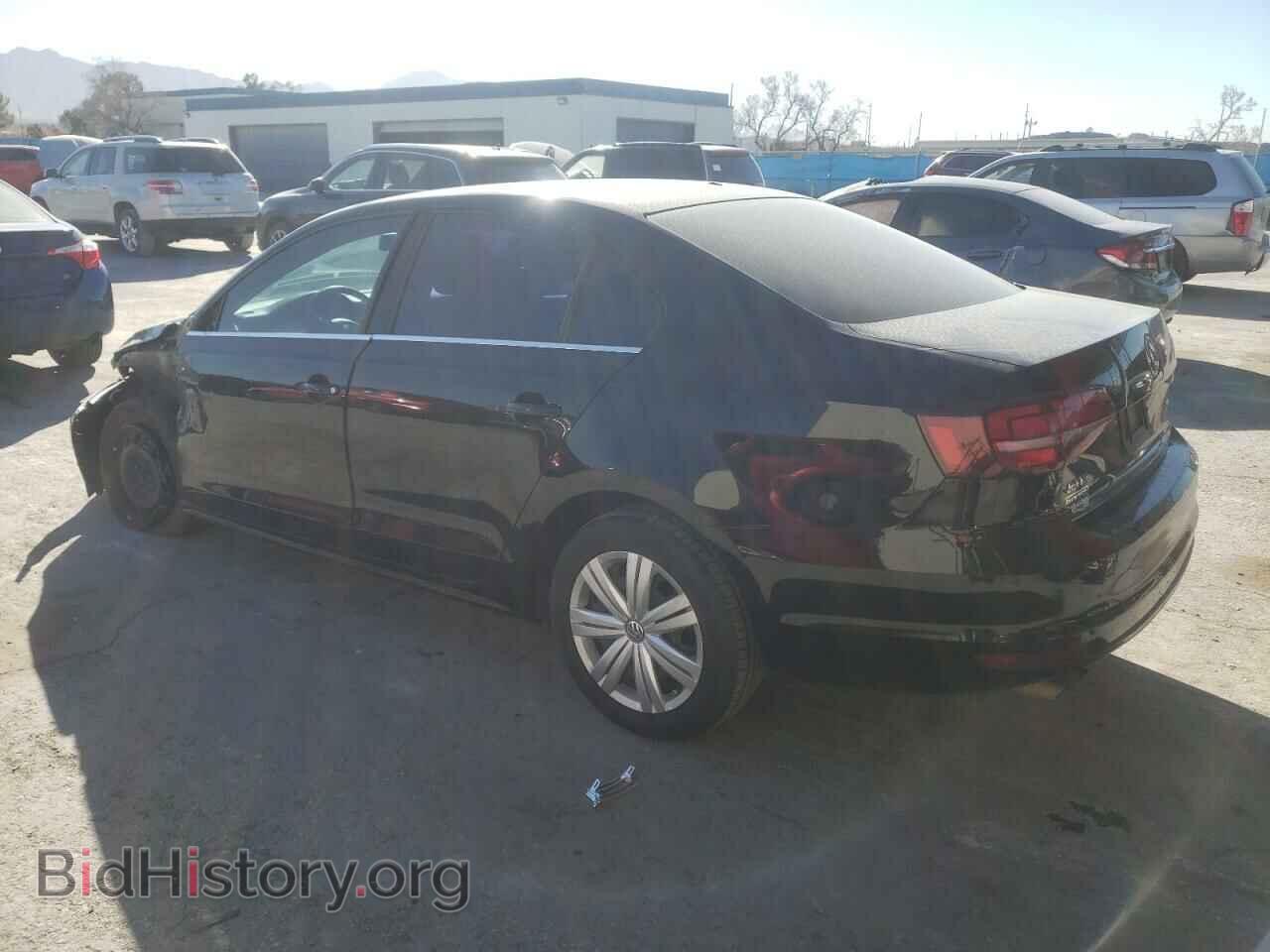 2017 VOLKSWAGEN JETTA - VIN: 3VW2B7AJ1HM274316 - Photo 2