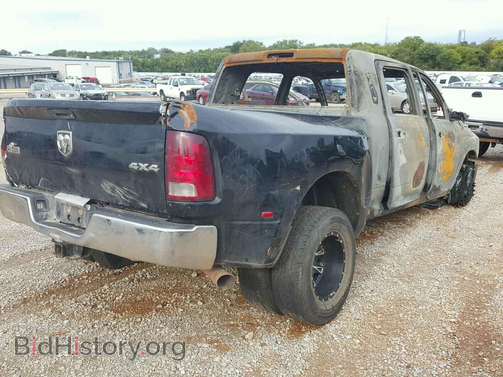 2015 RAM 3500 - VIN: 3C63RRLLXFG512583 - Фото 4