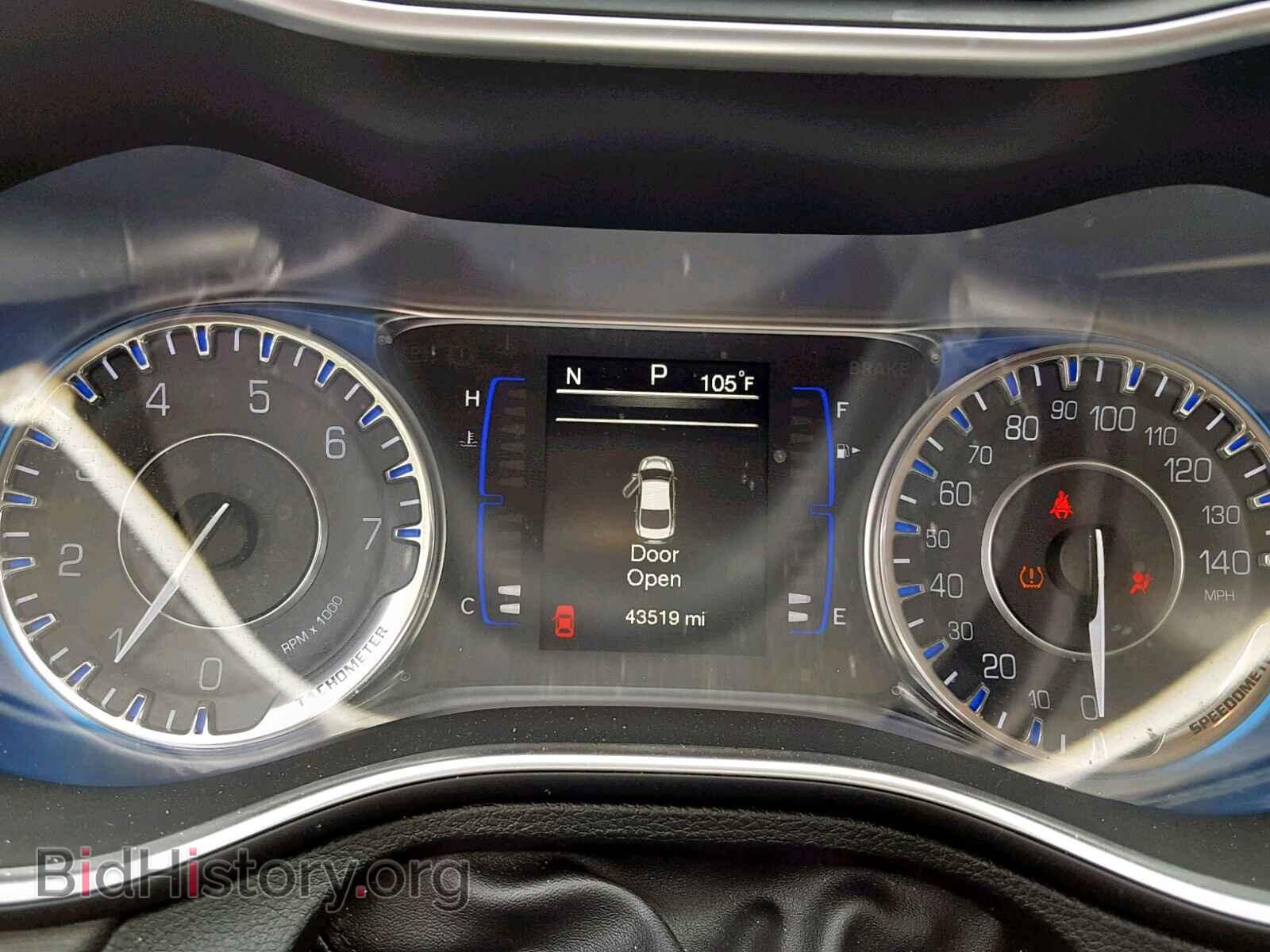 2016 CHRYSLER 200 - VIN: 1C3CCCAB1GN115004 - Photo 8