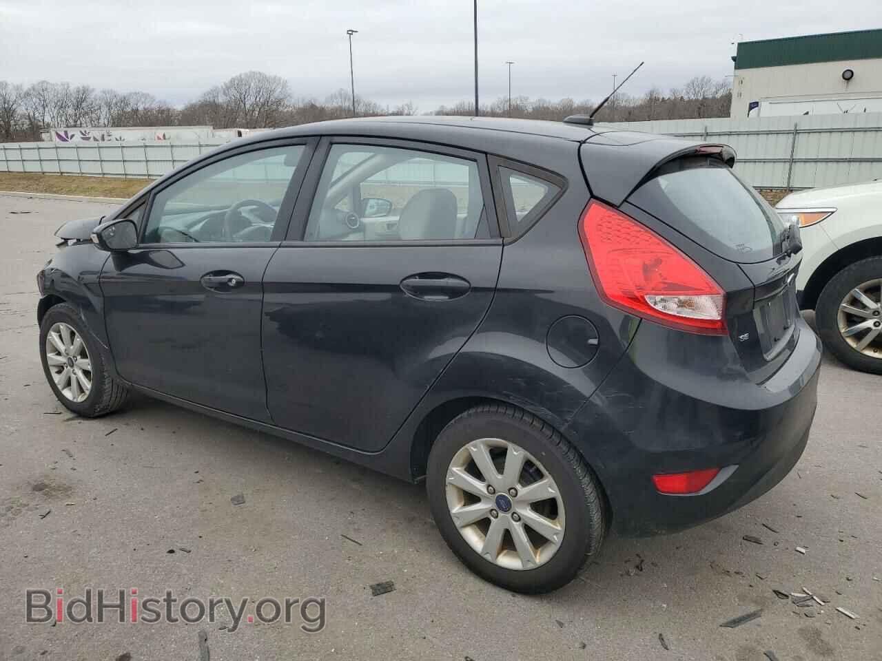 2013 FORD FIESTA - VIN: 3FADP4EJ2DM182606 - Фото 2