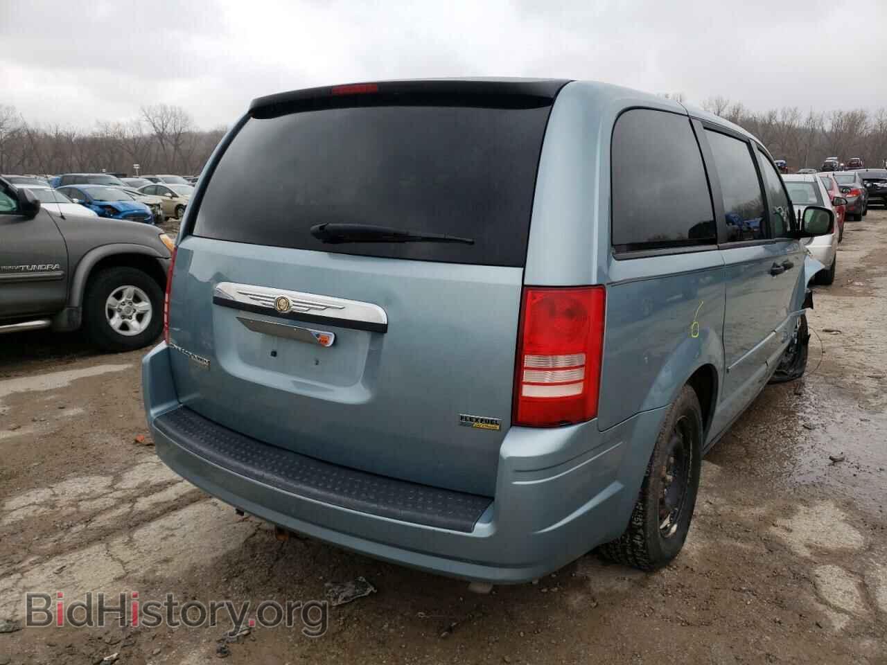 2008 CHRYSLER MINIVAN - VIN: 2A8HR44H88R627636 - Фото 4