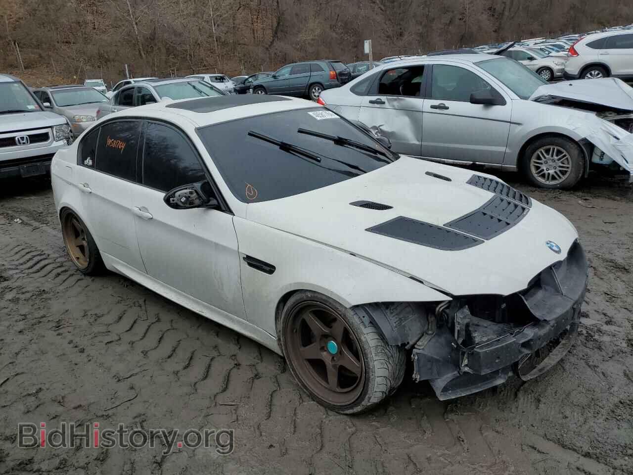 2011 BMW M3 - VIN: WBSPM9C57BE203853 - Фото 4