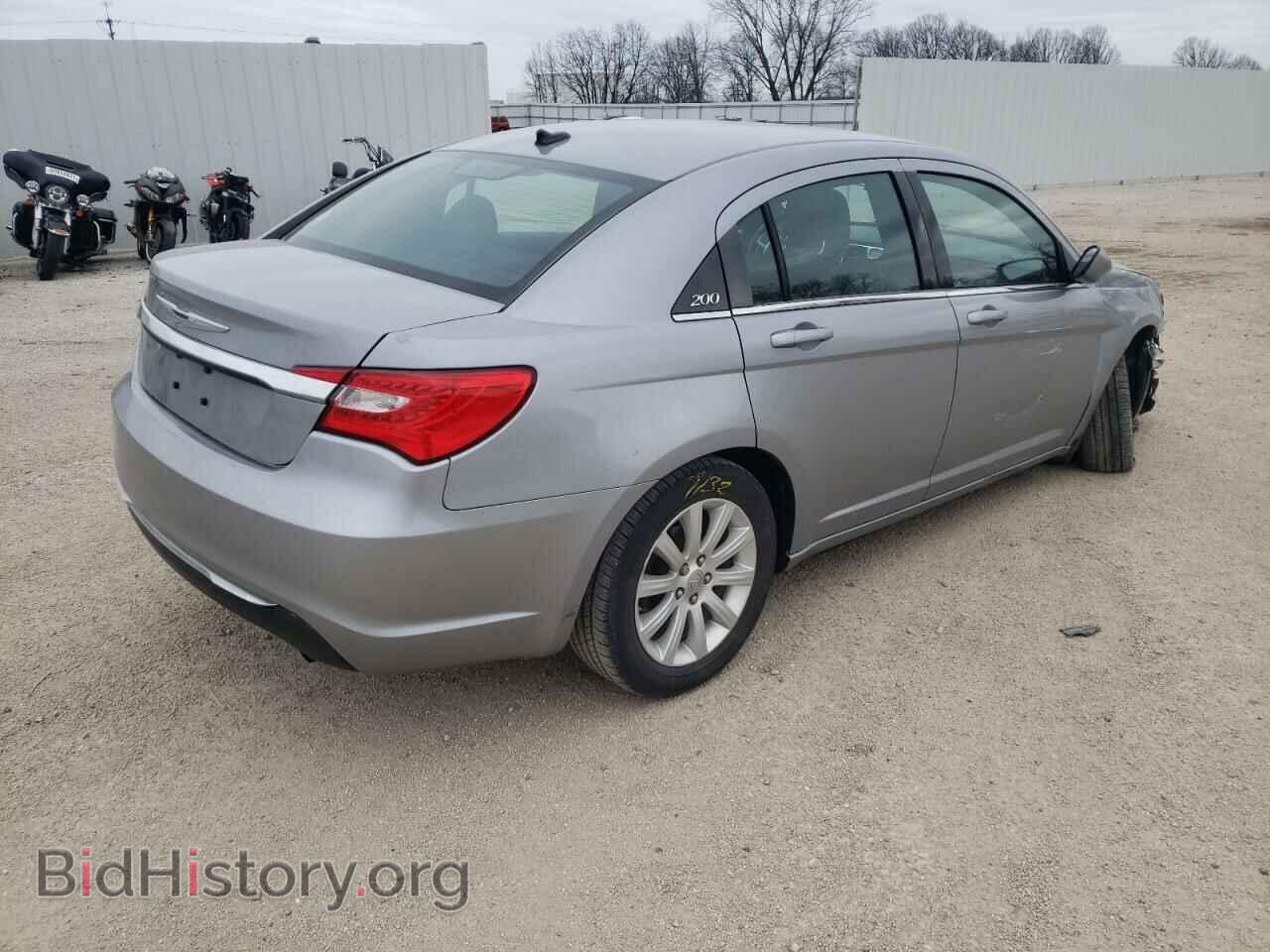 2013 CHRYSLER 200 - VIN: 1C3CCBBB1DN577423 - Фото 4