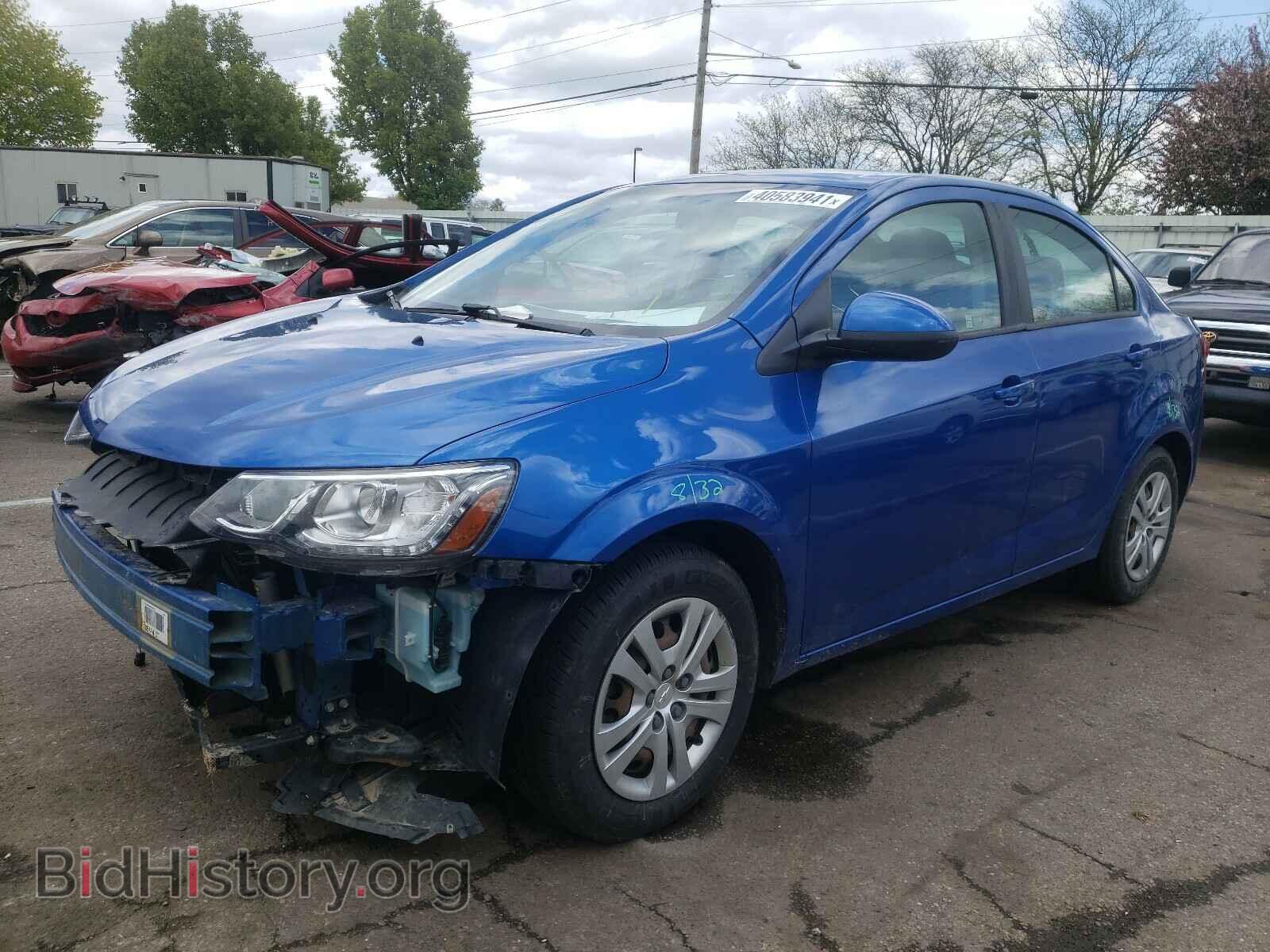 2017 CHEVROLET SONIC - VIN: 1G1JB5SH2H4158545 - Фото 2