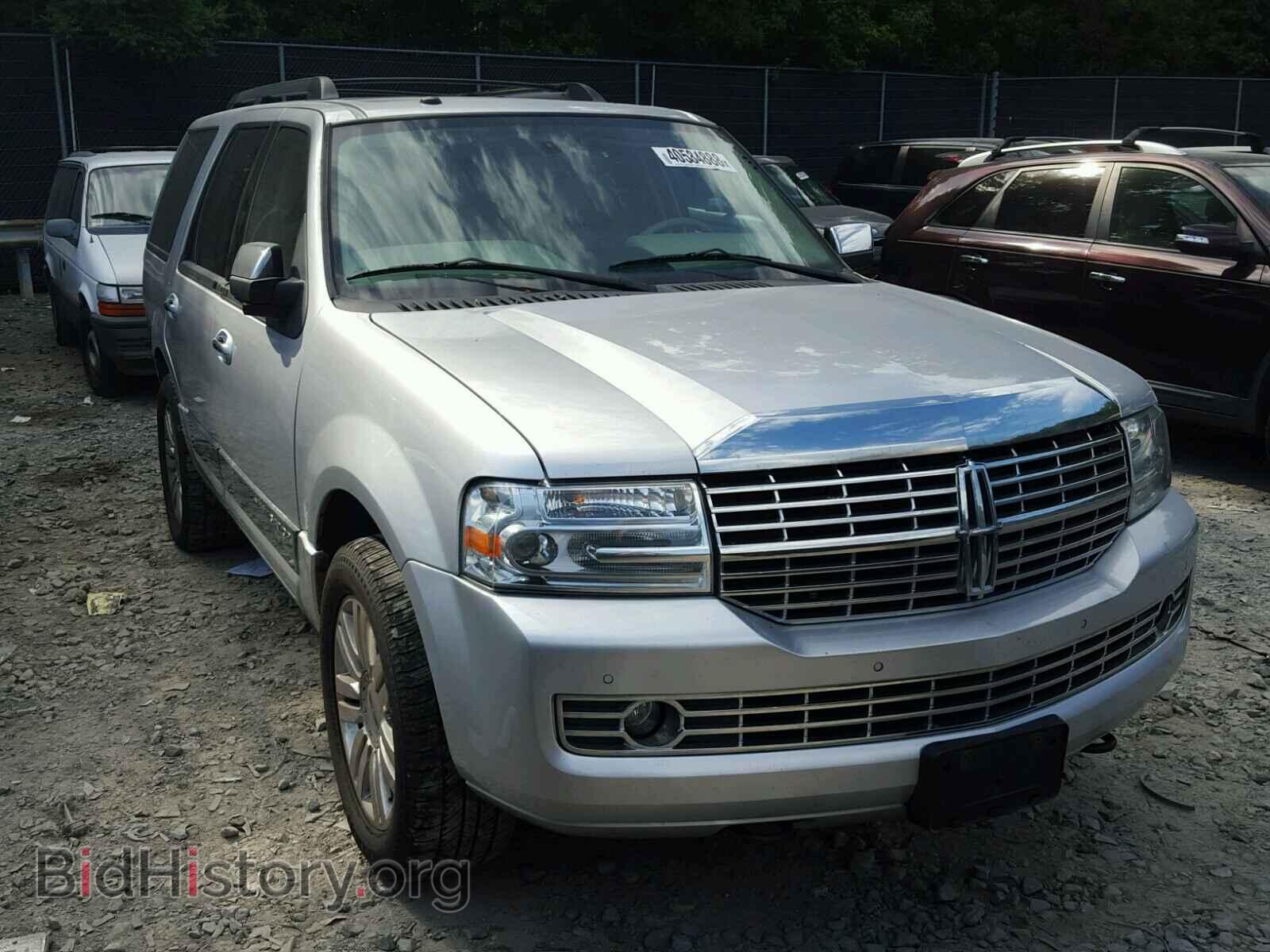 Фотография 5LMJJ2J57BEJ06080 - LINCOLN NAVIGATOR 2011