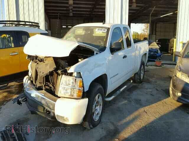 2007 CHEVROLET SILVERADO - VIN: 2GCEC19J371621021 - Фото 2