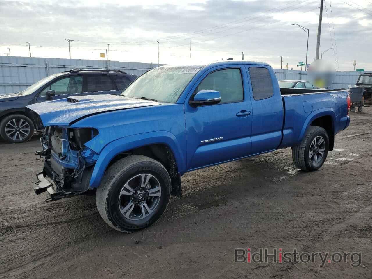 Фотография 5TFSZ5AN7JX135944 - TOYOTA TACOMA 2018