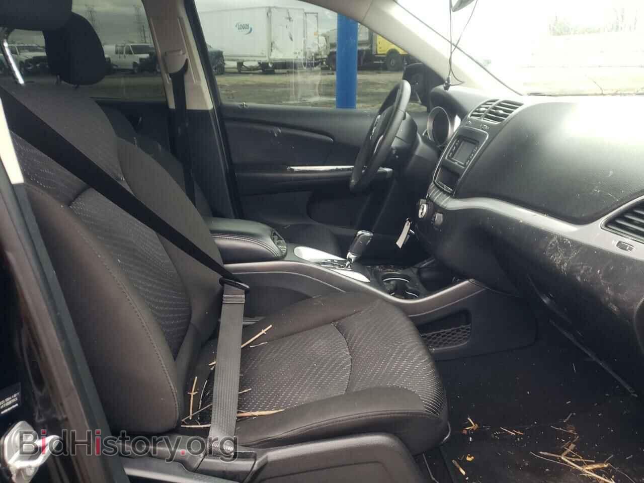 2018 DODGE JOURNEY - VIN: 3C4PDCAB4JT535745 - Фото 5