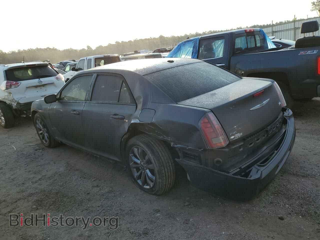 2014 CHRYSLER 300 - VIN: 2C3CCAGG0EH352824 - Фото 2