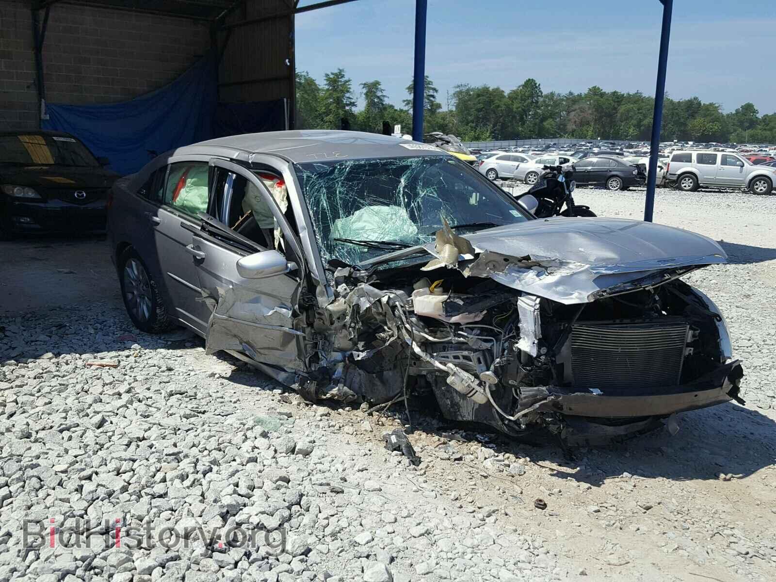 Фотография 1C3CCBAB4EN204718 - CHRYSLER 200 2014