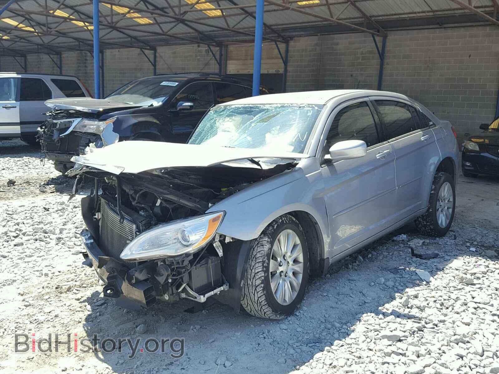 2014 CHRYSLER 200 - VIN: 1C3CCBAB4EN204718 - Фото 2