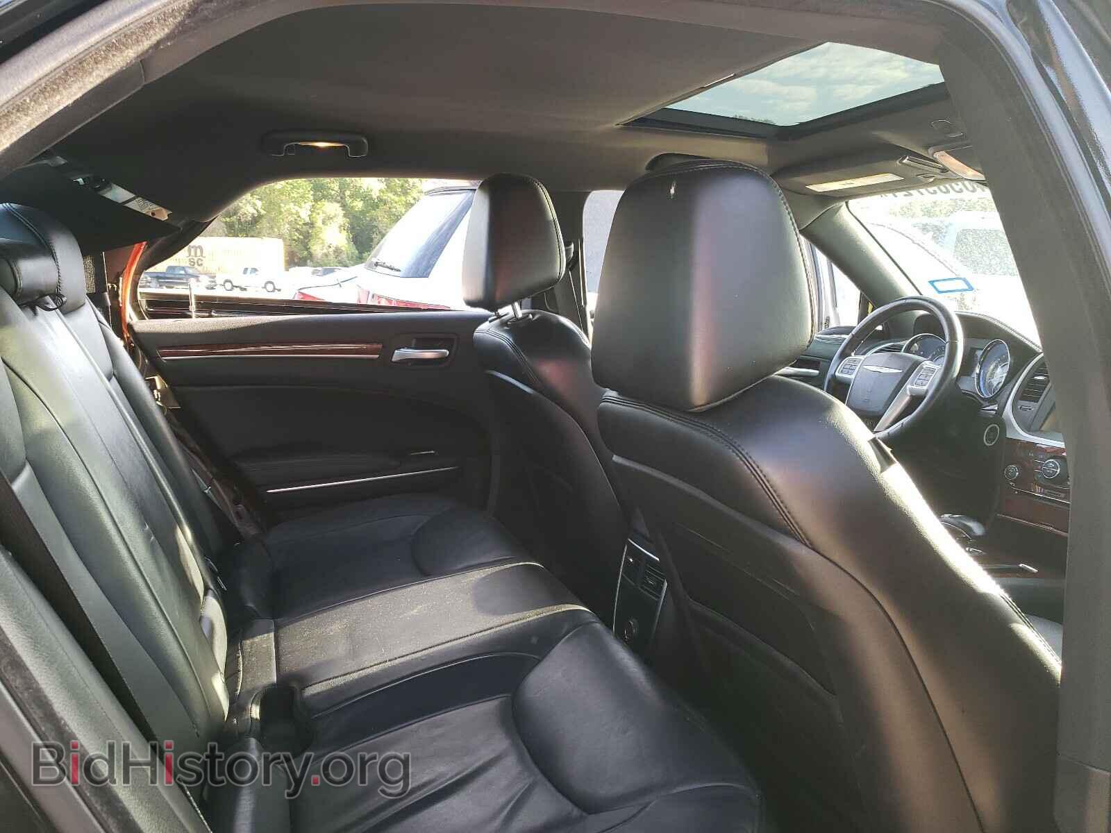 2013 CHRYSLER 300 - VIN: 2C3CCAAGXDH658212 - Фото 6
