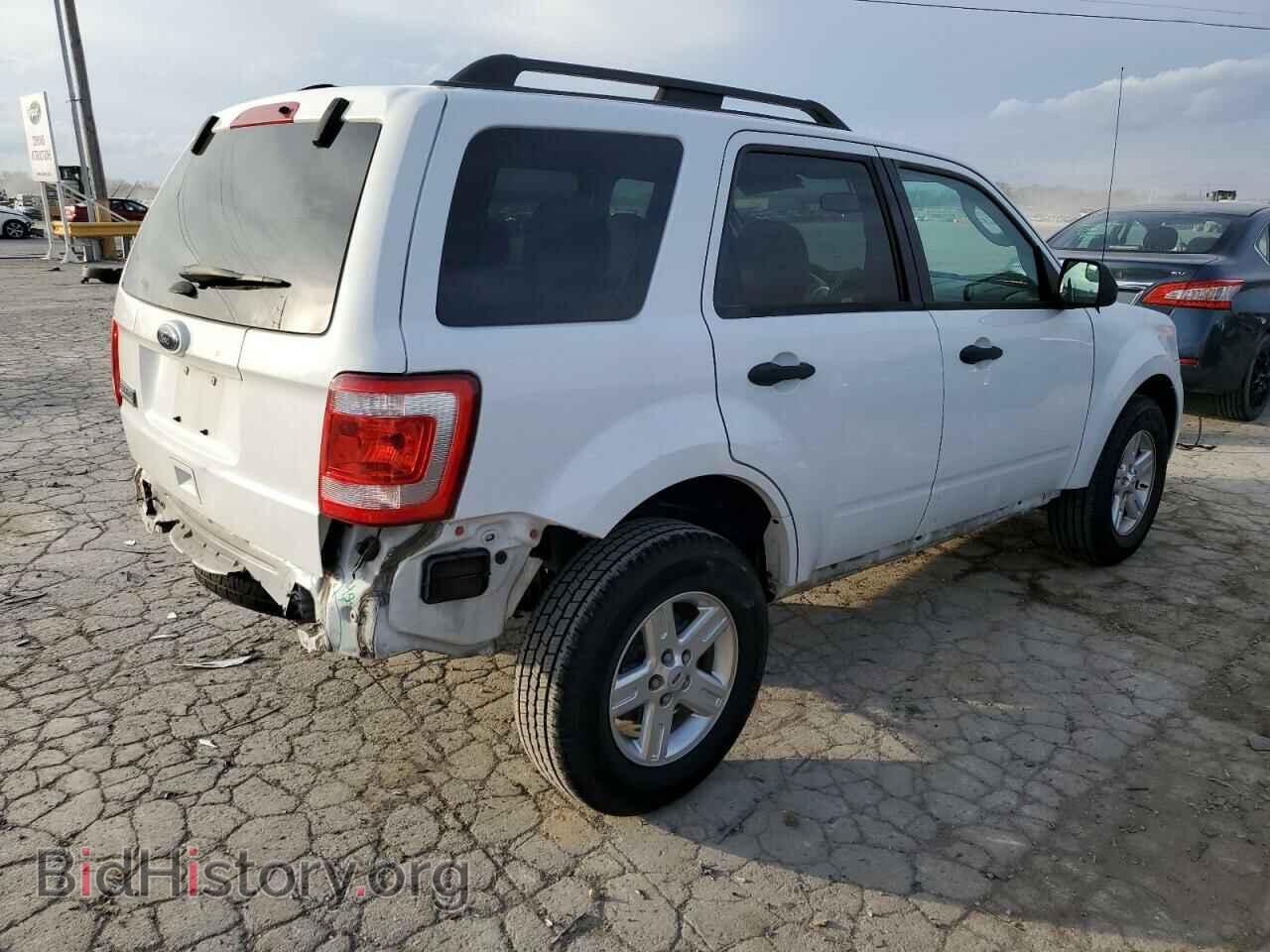 2011 FORD ESCAPE - VIN: 1FMCU4K35BKC55259 - Фото 3