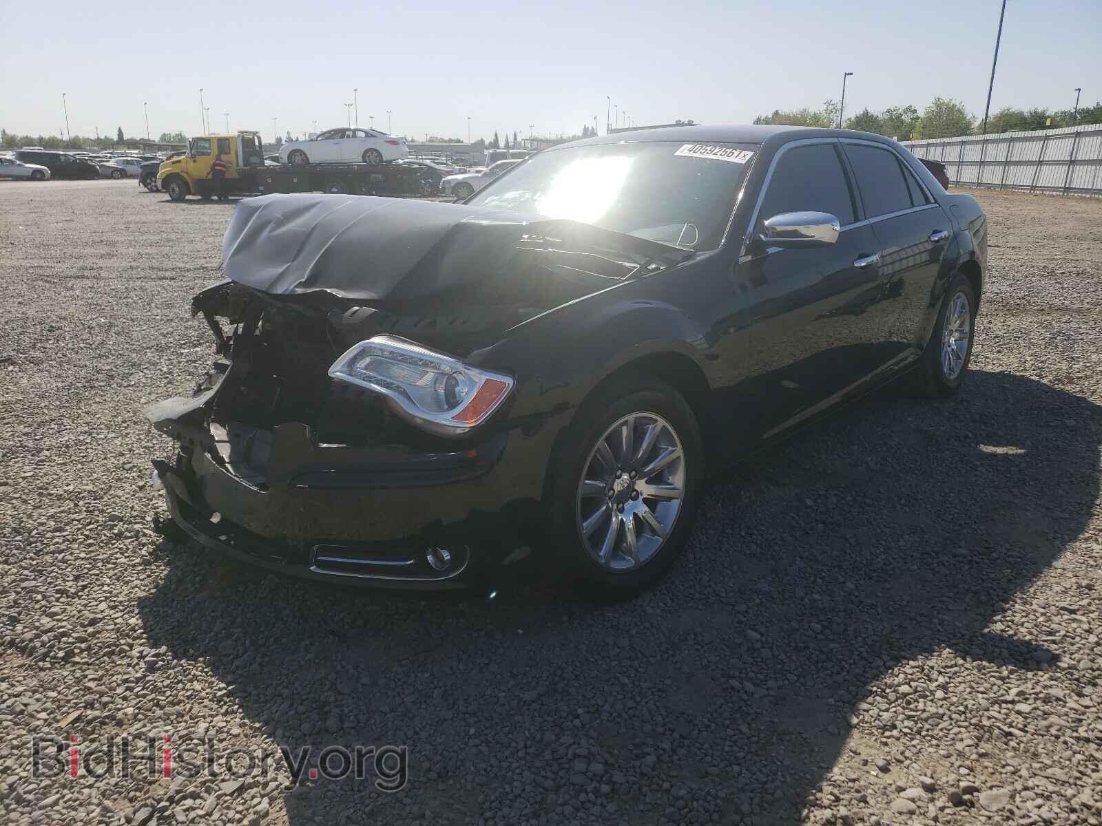 2012 CHRYSLER 300 - VIN: 2C3CCACG4CH242376 - Фото 2
