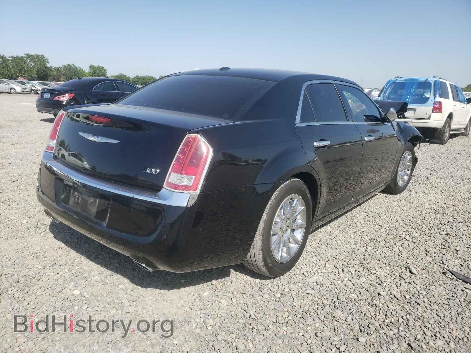 2012 CHRYSLER 300 - VIN: 2C3CCACG4CH242376 - Фото 4